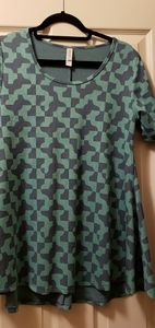Xs green and gray Lularoe Perfect Tee
